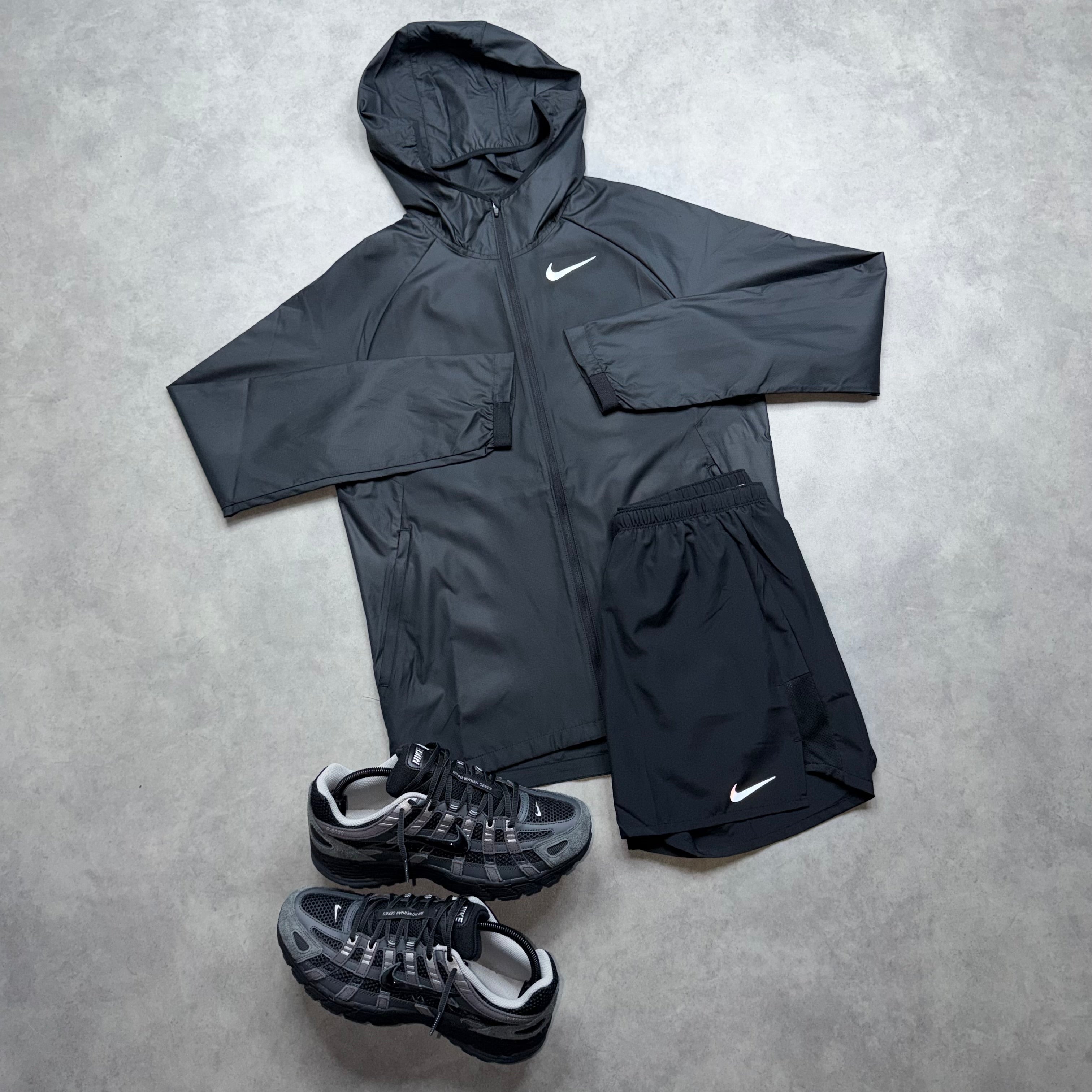 NIKE ESSENTIAL RUNNING JACKET SHORT SET 'BLACK'