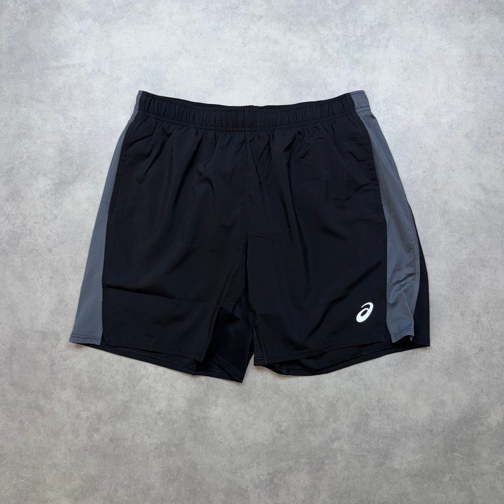 ASICS CORE TWO TONE 7" SHORTS 'BLACK GREY'
