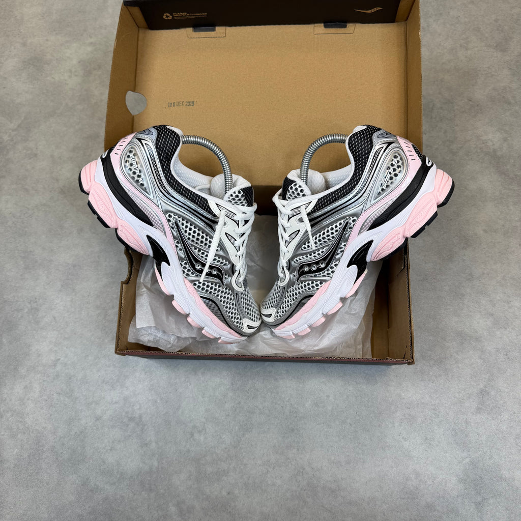 SAUCONY PROGRID OMNI 9 ‘SILVER PINK’