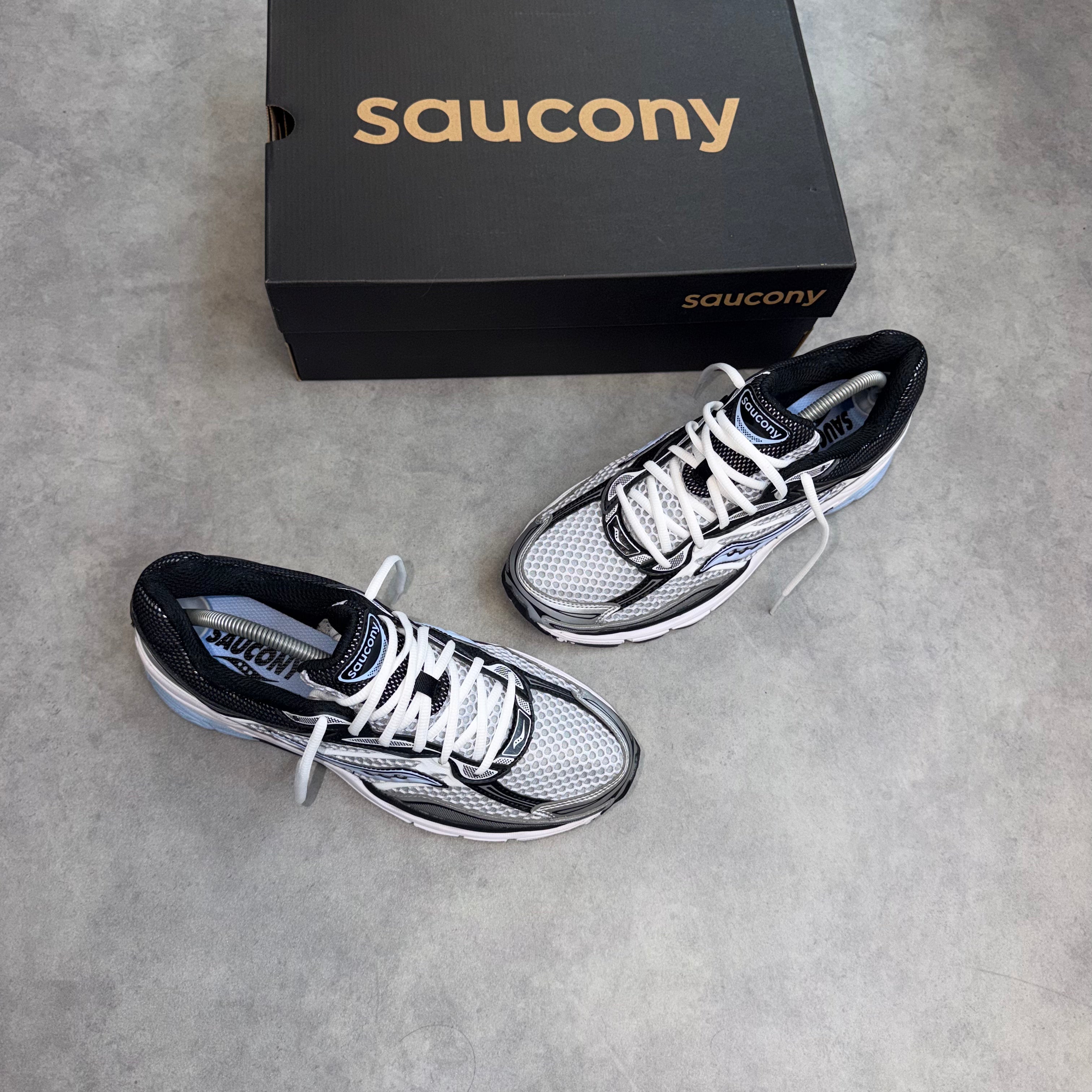 SAUCONY PROGRID OMNI 9 'FOG SKY'
