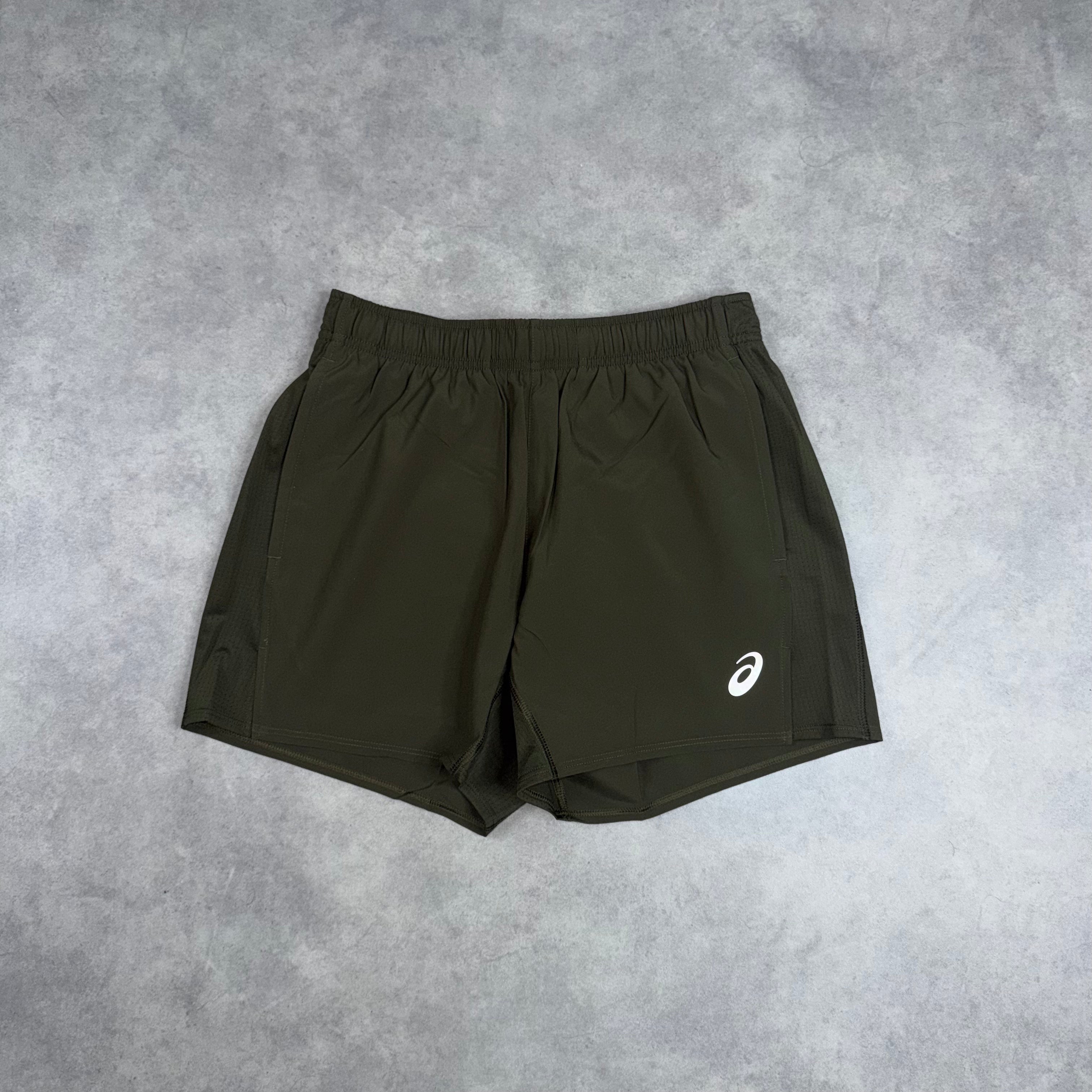 ASICS CORE 5" SHORTS 'BROWN STONE'