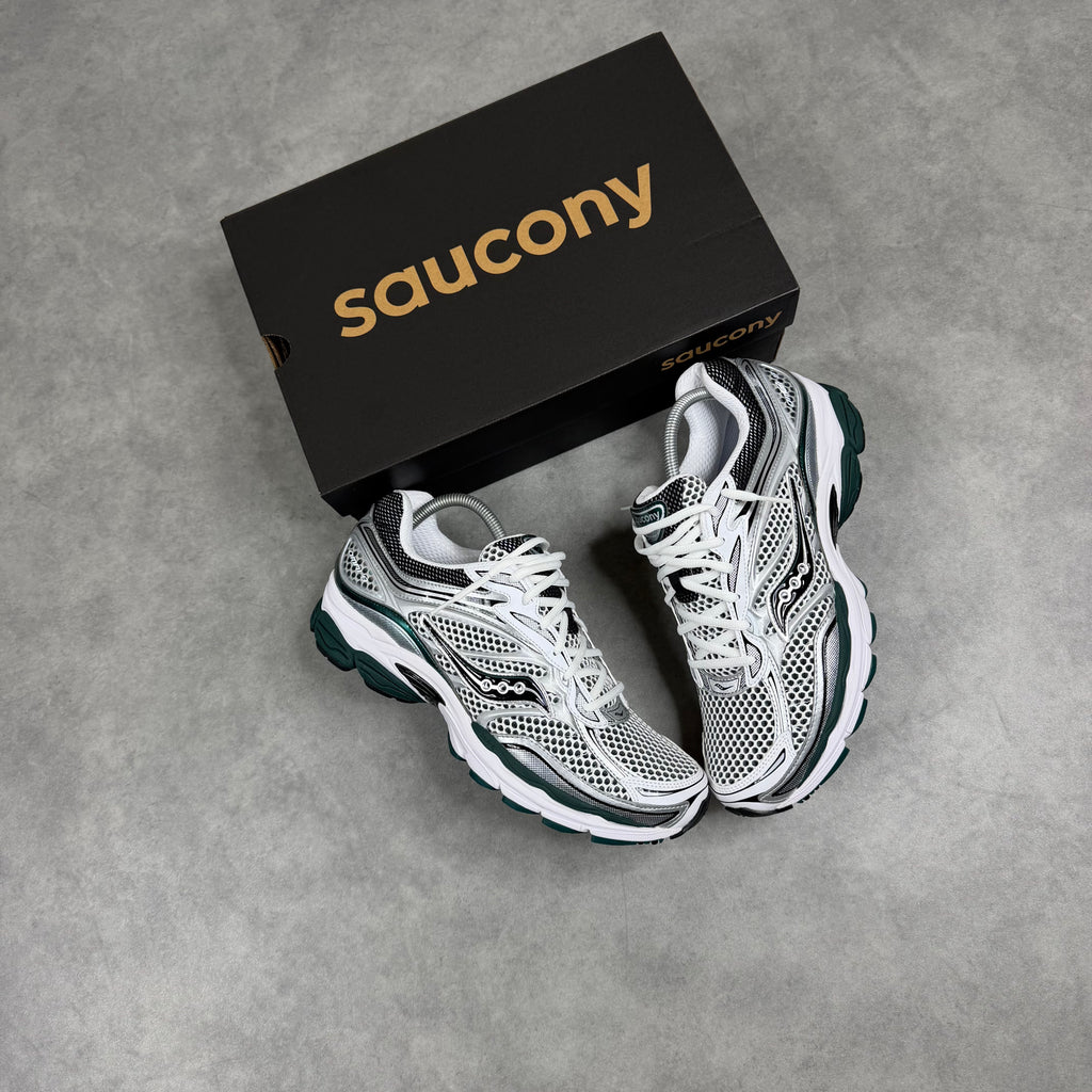 SAUCONY PROGRID OMNI 9 'WHITE PINE GREEN'