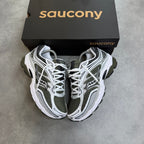SAUCONY PROGRID OMNI 9 'WHITE OLIVE'